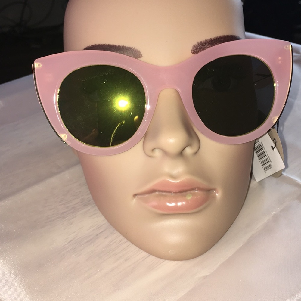 NWT Cat Eye Shades.          Available in 2 colors - Picture 3 of 6